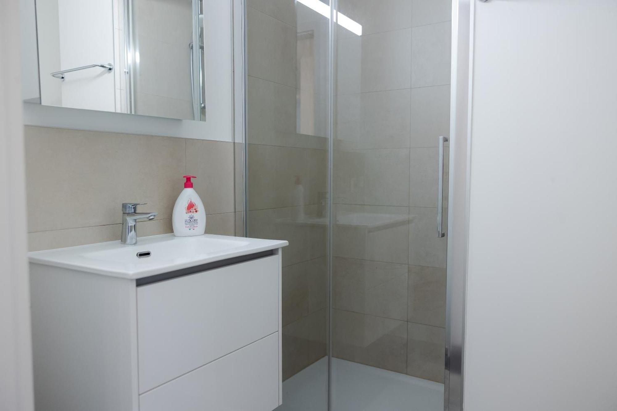 Five Stars Comfort Apartment Lugano Near The Lake Екстер'єр фото